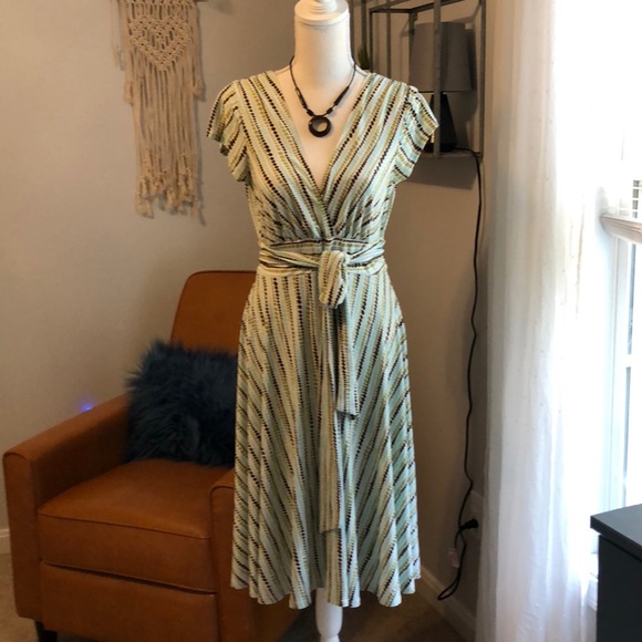 Ruby Rox Dresses & Skirts - Colorful Wrap Dress